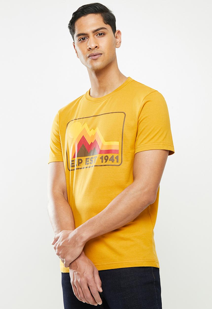 JEEP - Carrick short sleeve graphic tee - mustard