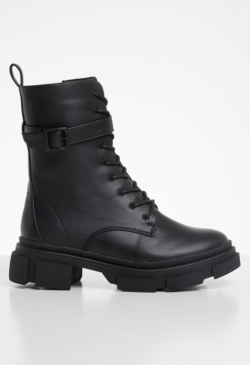 Missguided - Chunky wrap around buckle ankle boots - black