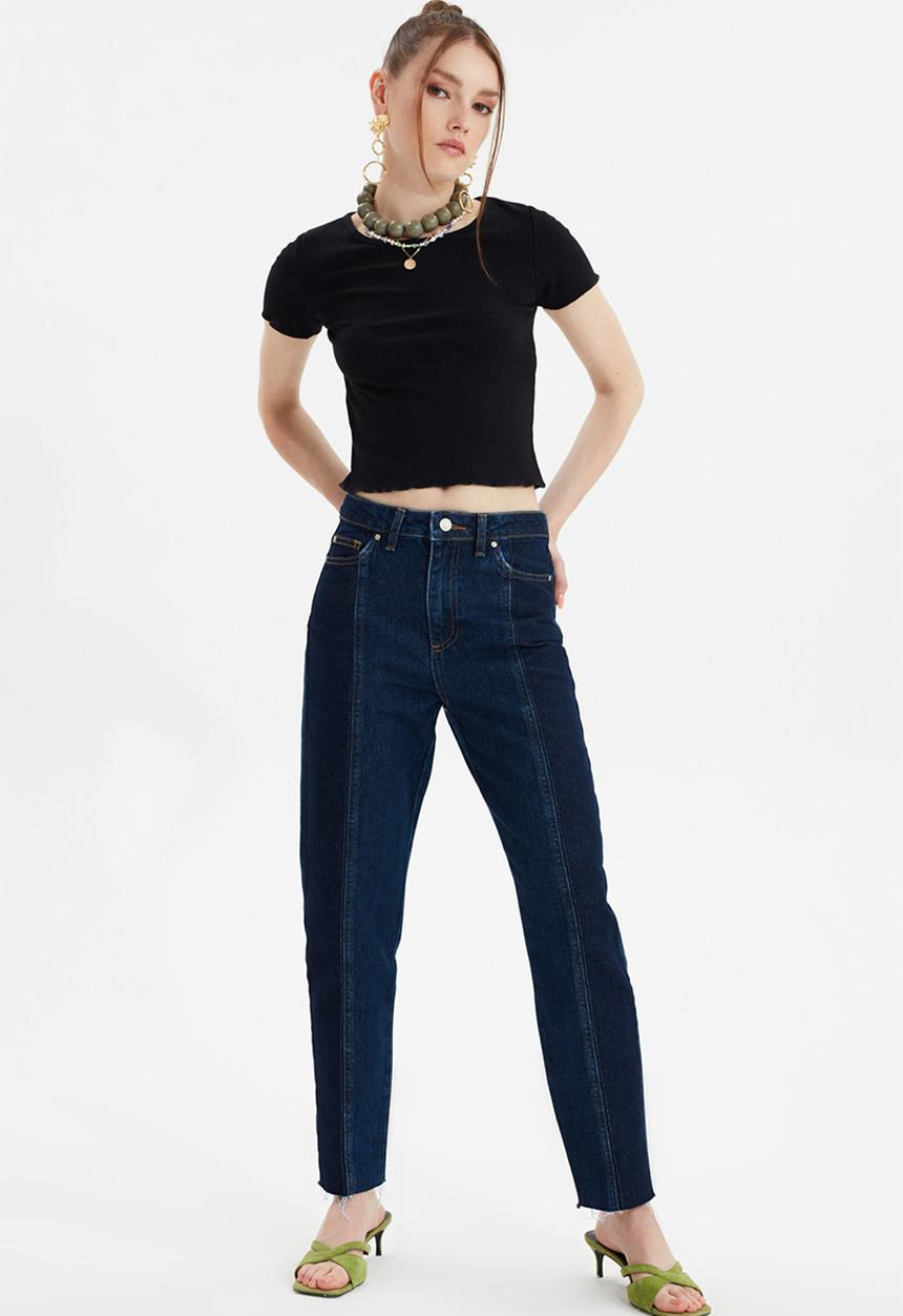 Trendyol - Block wash detailed high waist mom jeans - dark blue