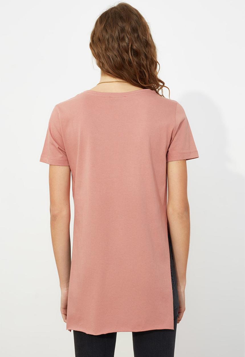 Trendyol - Asymmetric boyfriend knitted T-shirt - pink