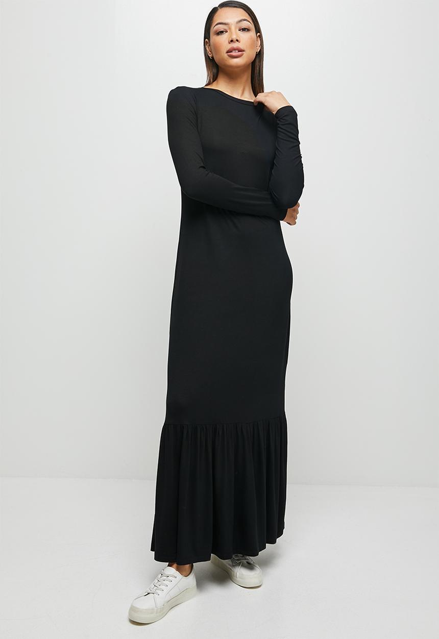 edit - Conscious ballet sleeve scoop neck slit midi - black