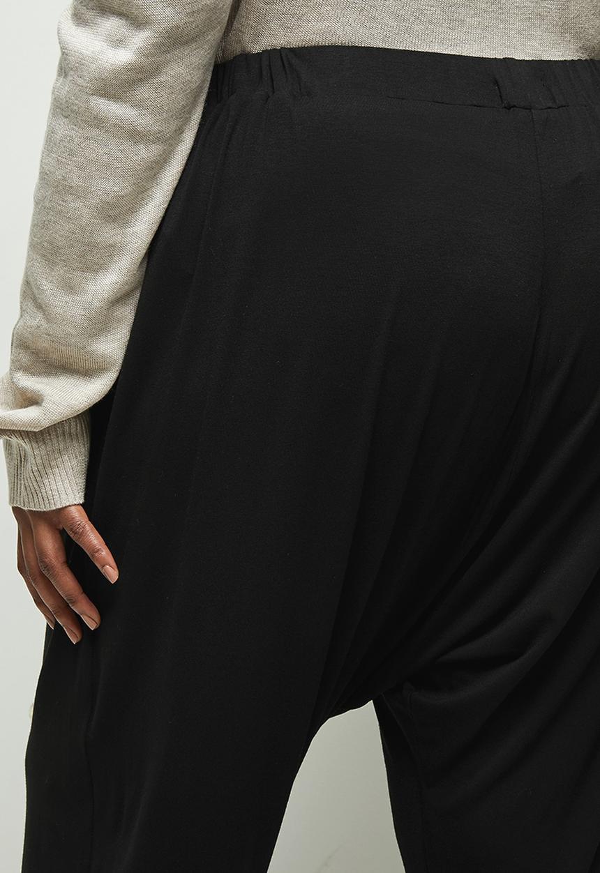 edit Plus - Drop crotch harem - black