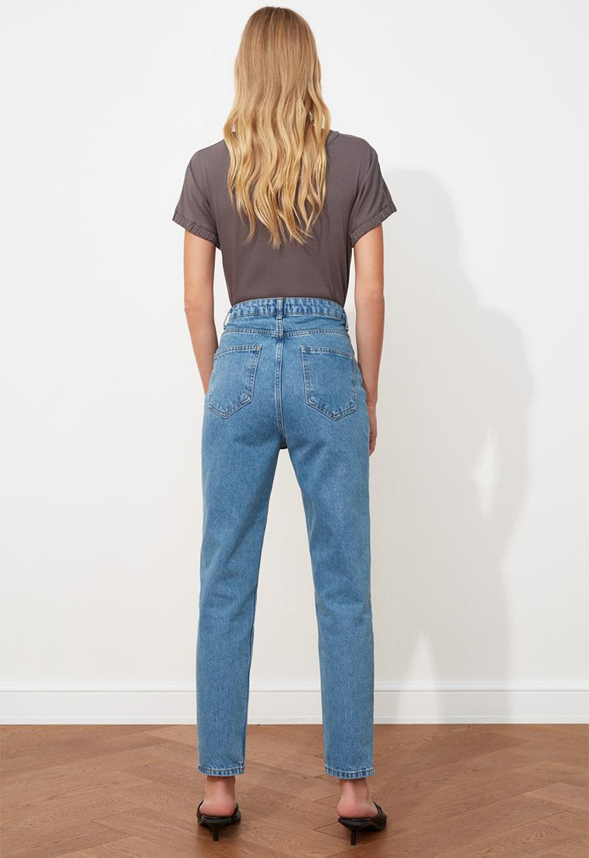 Trendyol - Front buttoned high waist mom jeans - blue