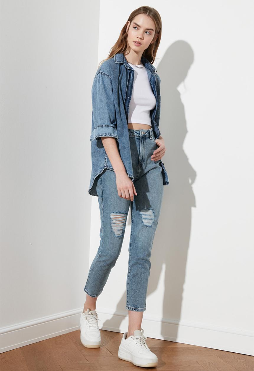 Trendyol - Ripped detailed high waist mom jeans - blue
