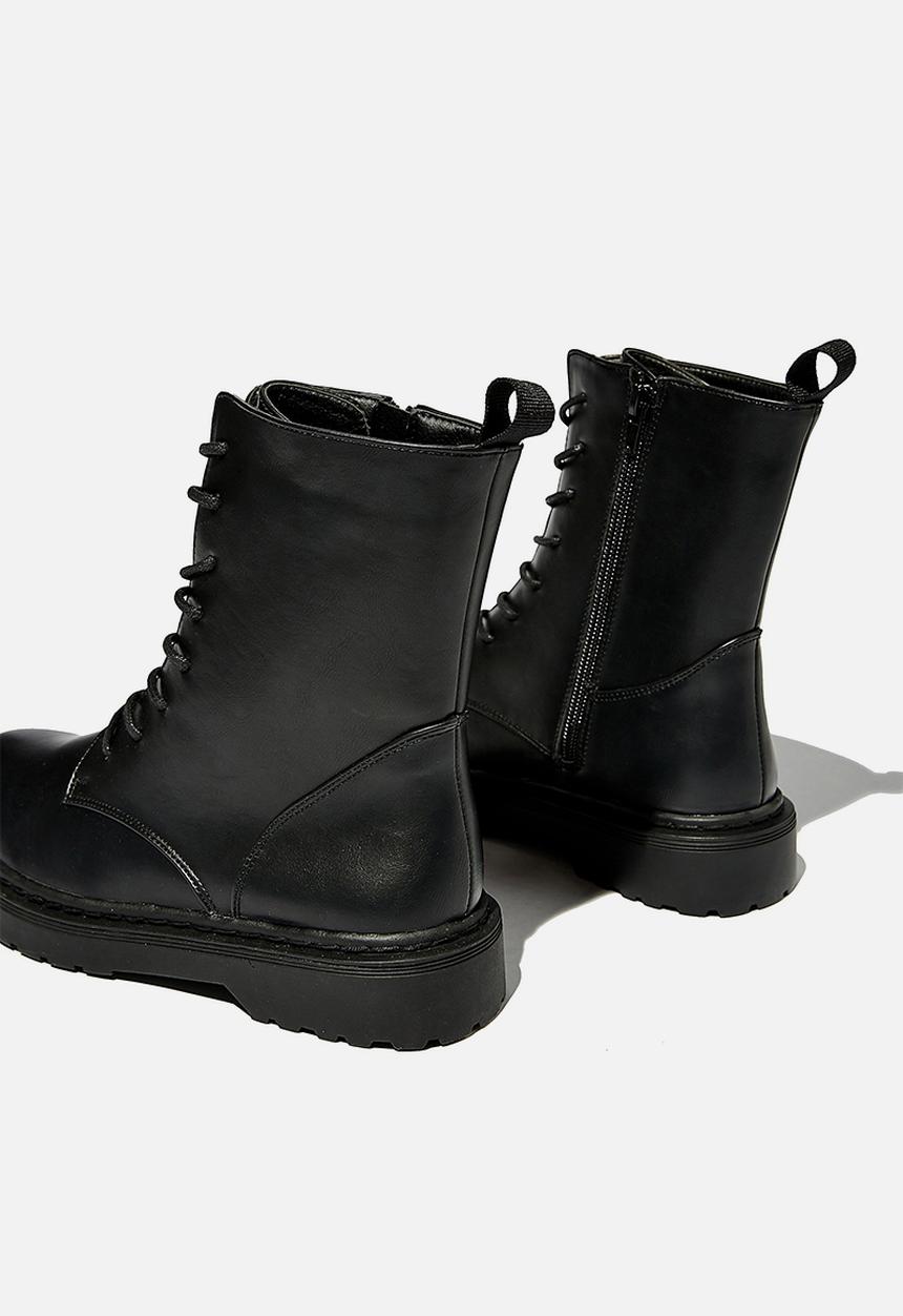 Cotton On - Freda combat lace up boot - black
