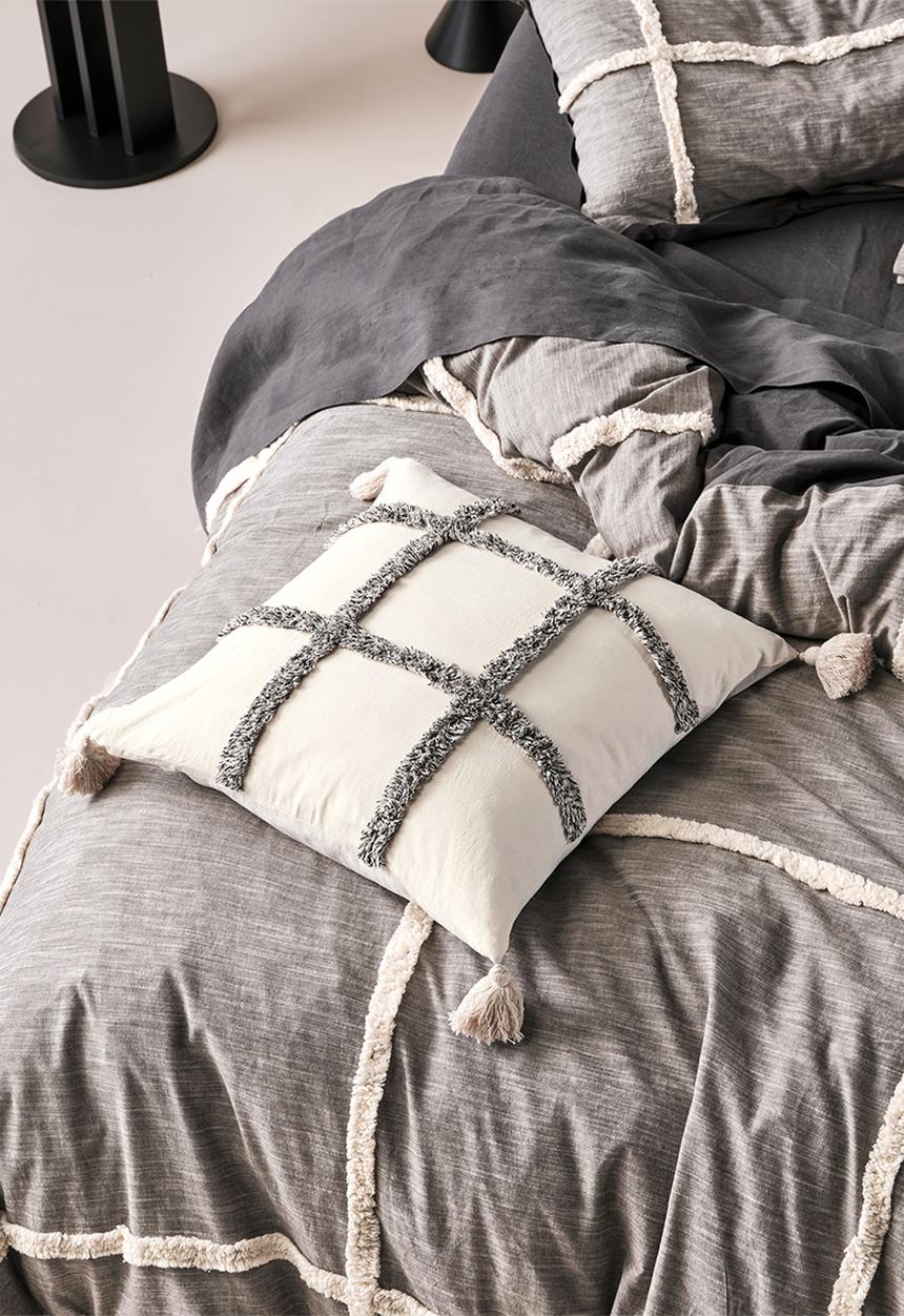 Linen House - Lyndon duvet cover set - black