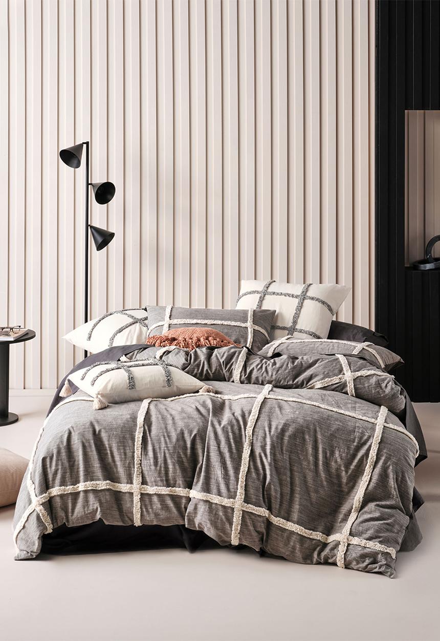 Linen House - Lyndon duvet cover set - black