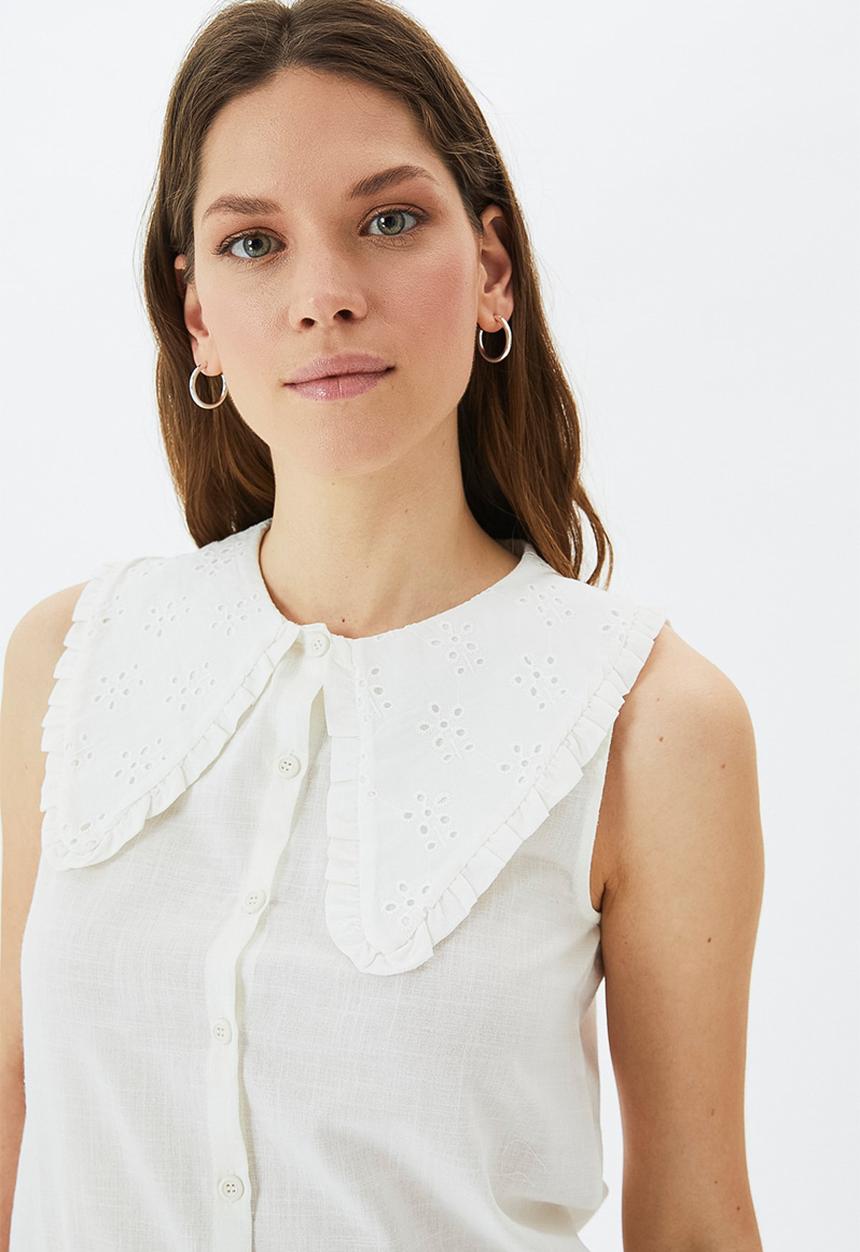 Trendyol - Ekru blouse - white