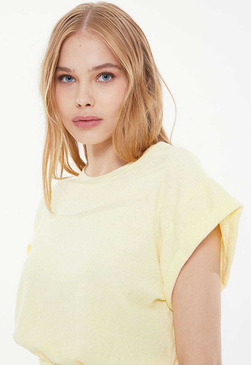 Trendyol - Sari sleepwear set - yellow