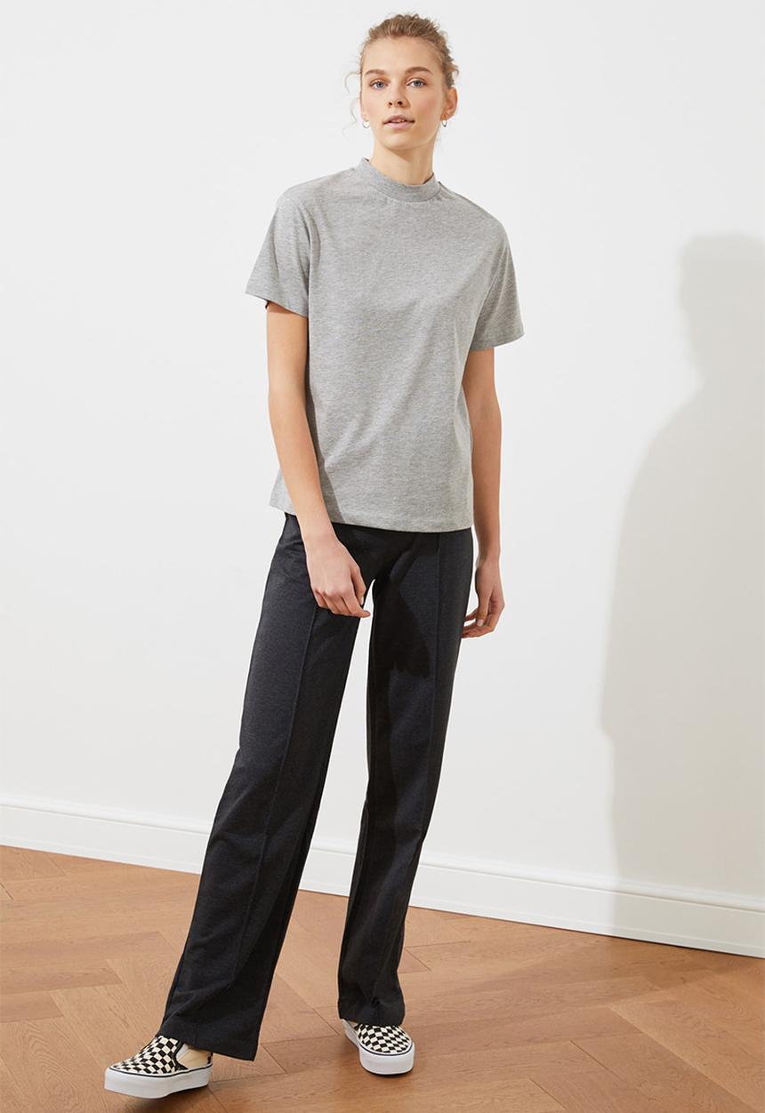 Trendyol - Stand collar basic knitted T-shirt - grey