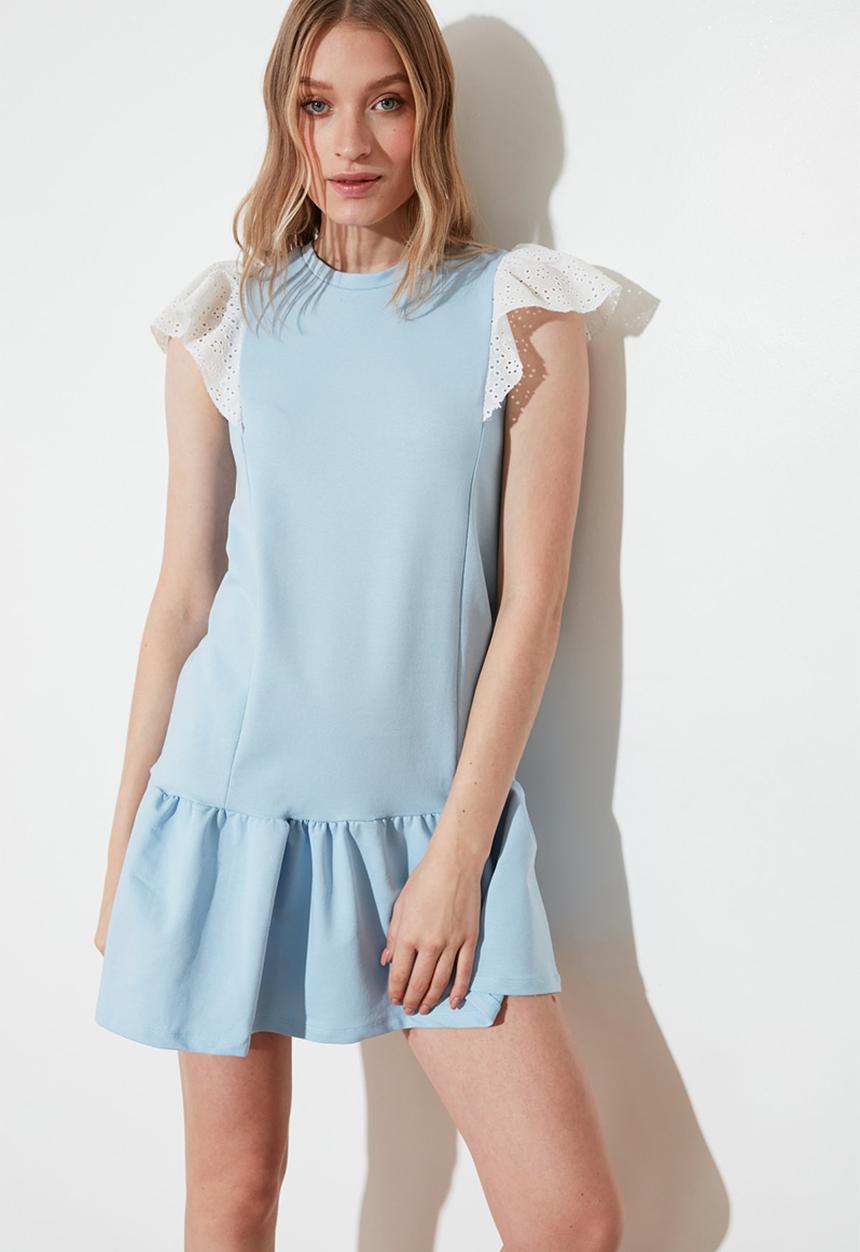 Trendyol - Mavi lace detailed dress - light blue