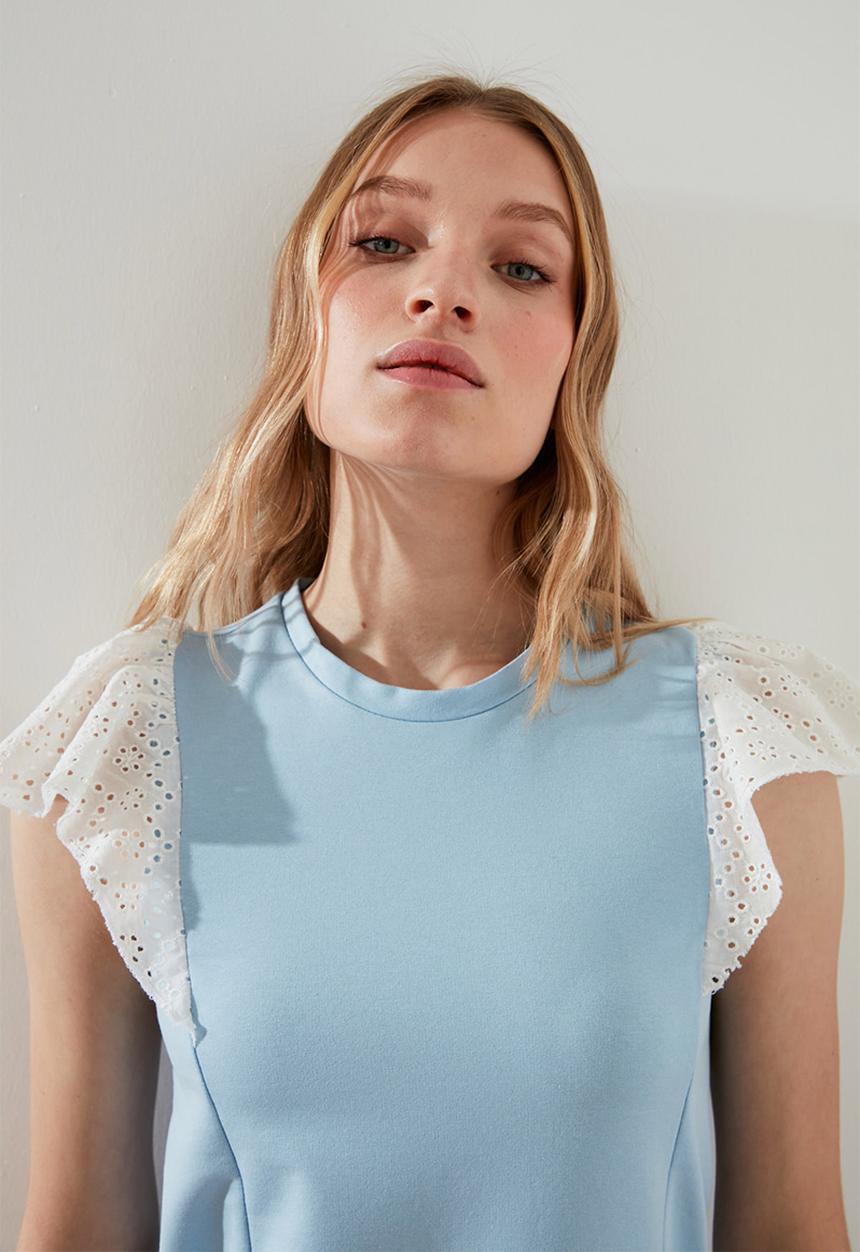Trendyol - Mavi lace detailed dress - light blue
