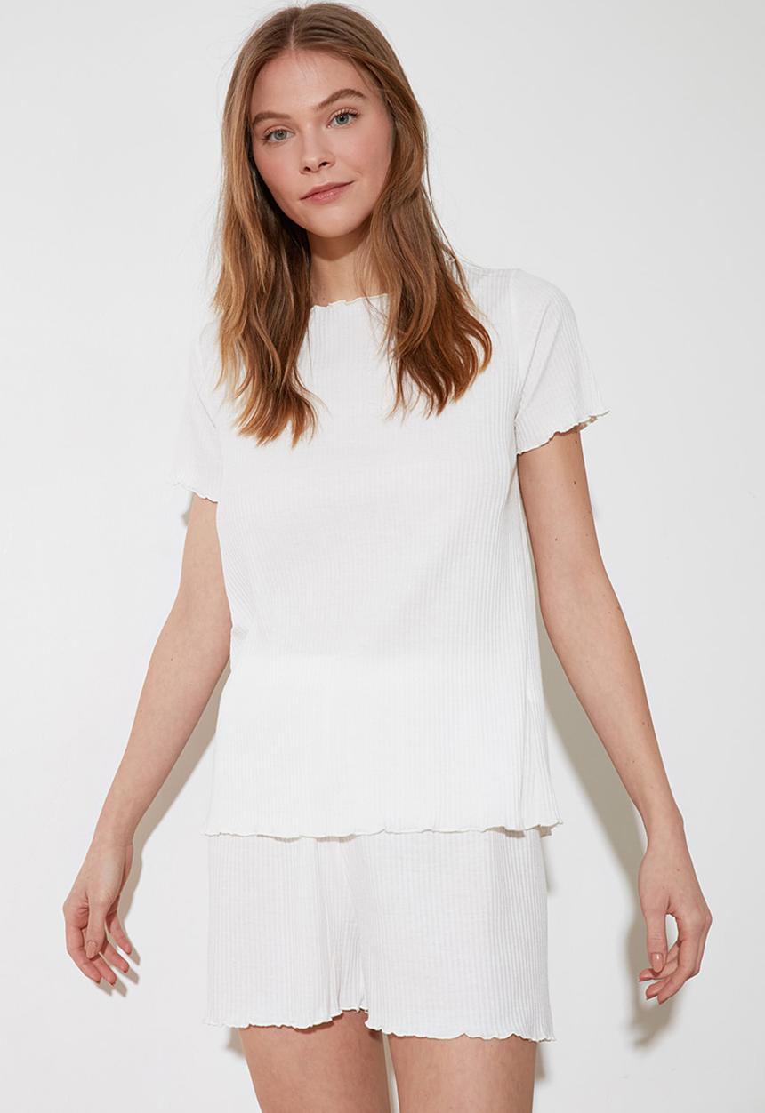 Trendyol - Camisole knitted pajamas set - white