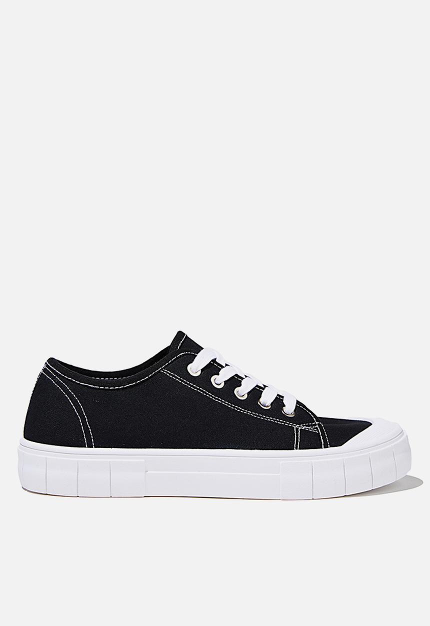 Cotton On - Peggy lace up plimsoll - black