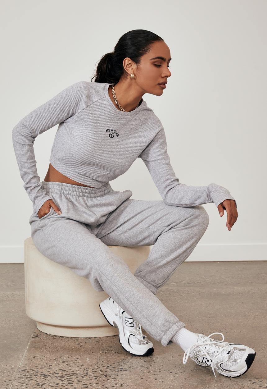 Factorie - Long sleeve raglan embroidered rib top - grey