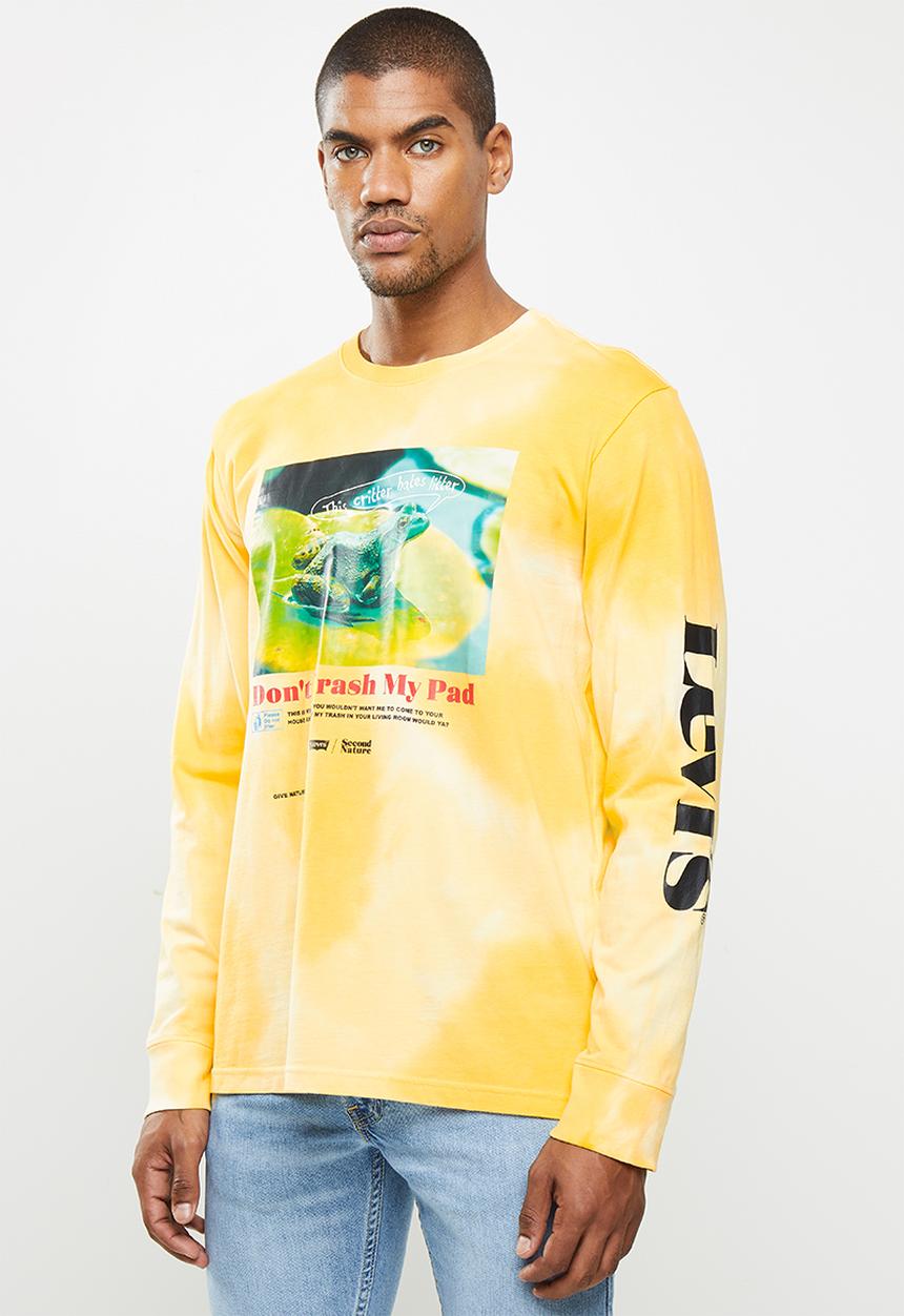 Levi’s® - Relaxed long sleeve graphic tee humor gd shadow - yellow