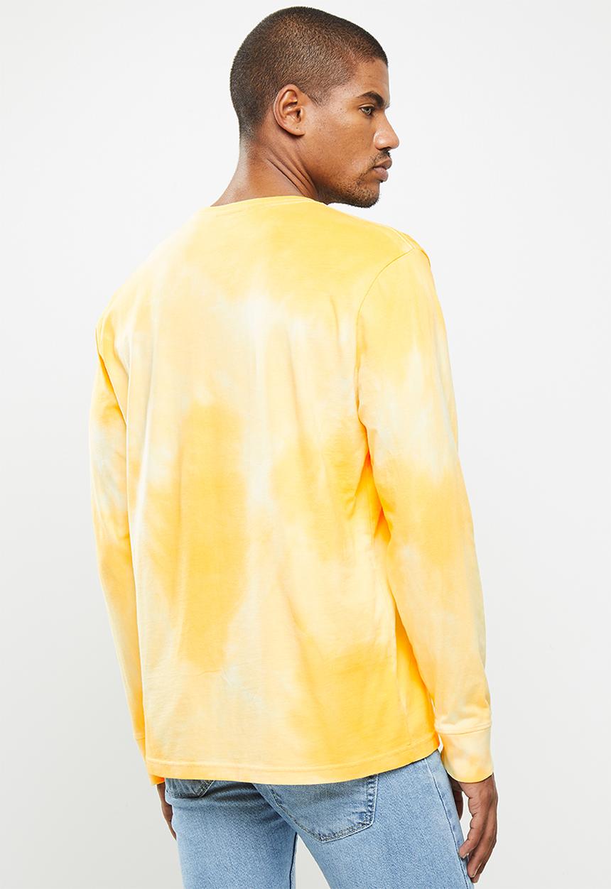 Levi’s® - Relaxed long sleeve graphic tee humor gd shadow - yellow