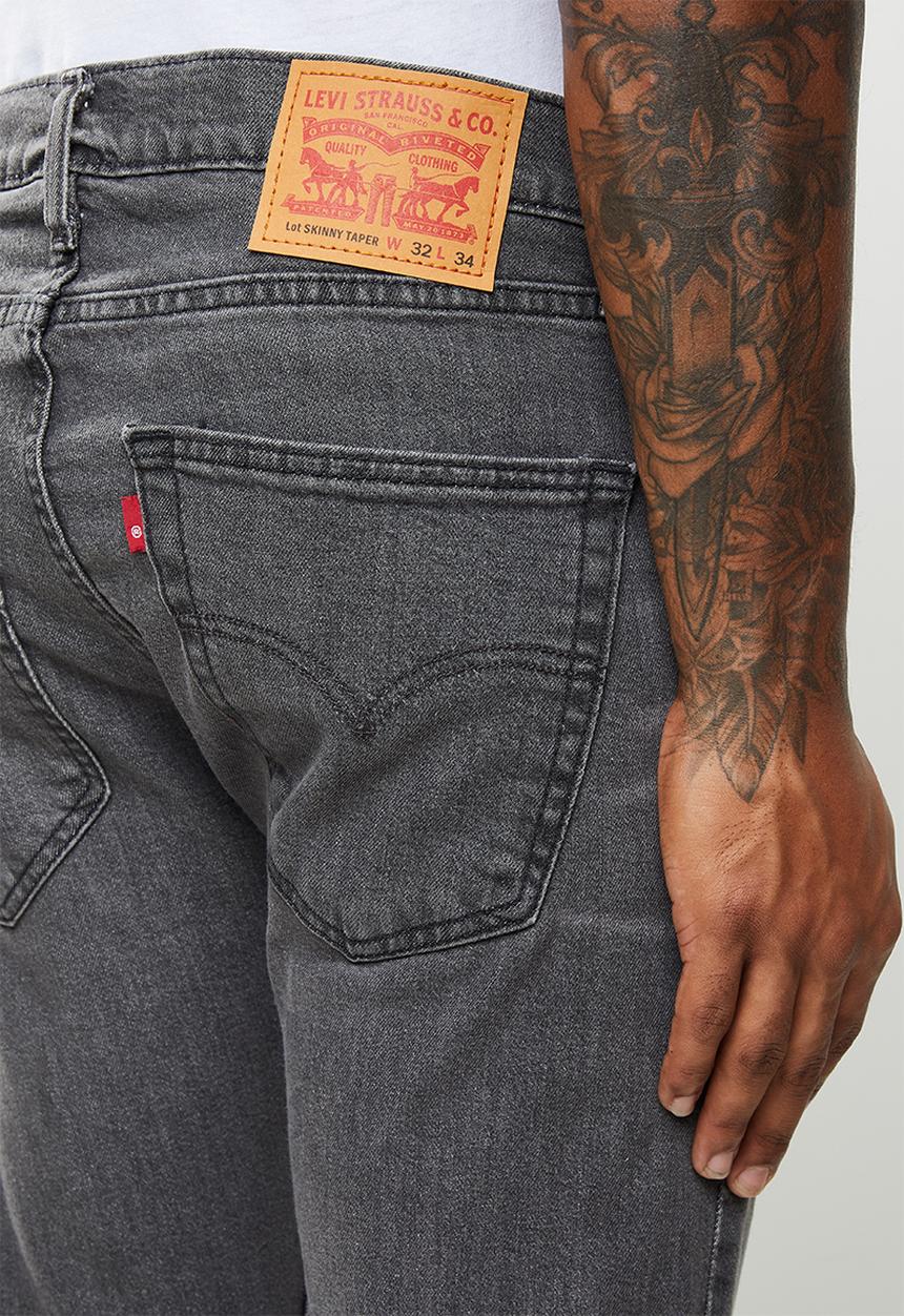 Levi’s® - Skinny taper chops adv - black