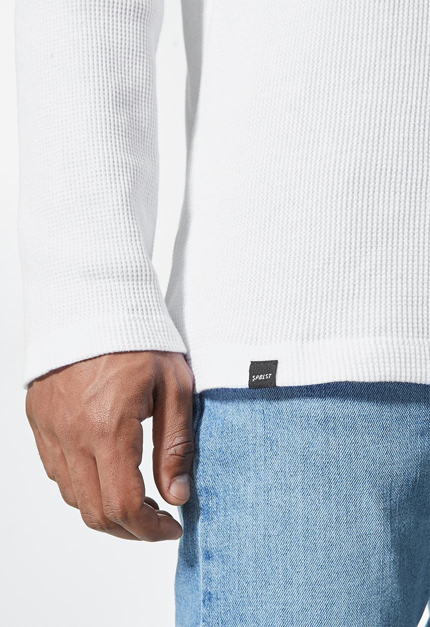 Superbalist - Dylan long sleeve textured pocket tee - white