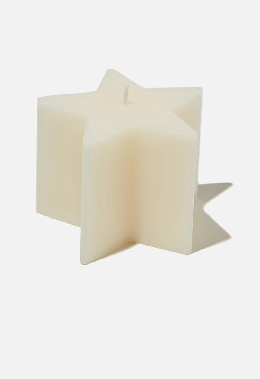 Rubi - Lrg shaped candle - natural star