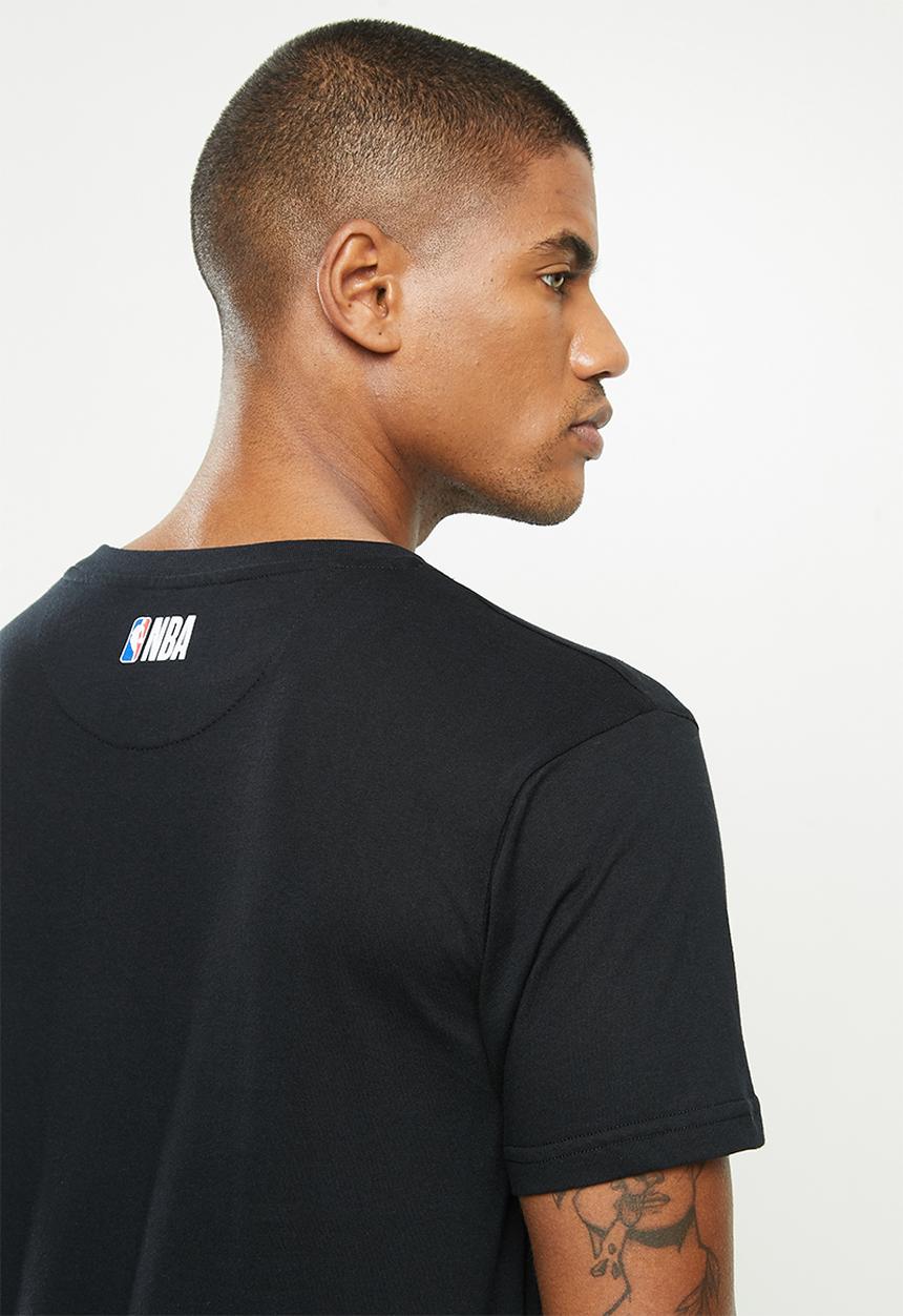 NBA - Icon bull straight hem printed T-shirt - cotton single jersey - black