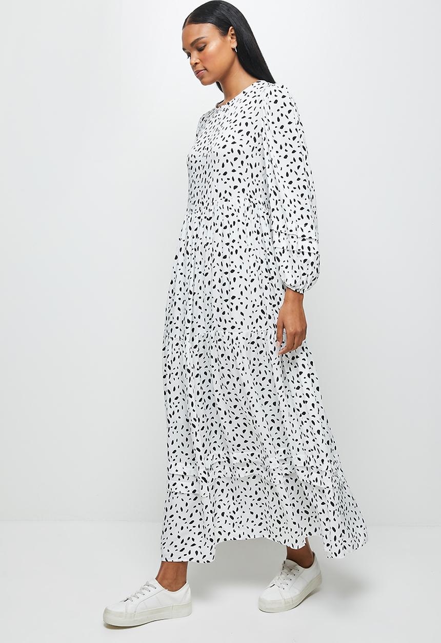 edit - Pleated detail tiered maxi - white & black 