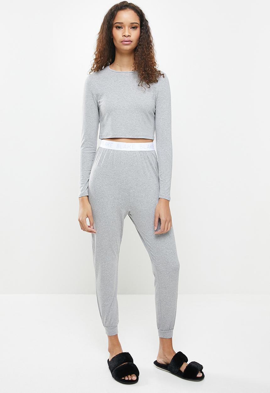 Blake - Branded elastic long crop tee & pant sleep set - grey