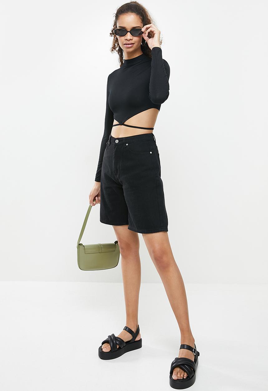Blake - Hem tie detail crew neck crop top - black