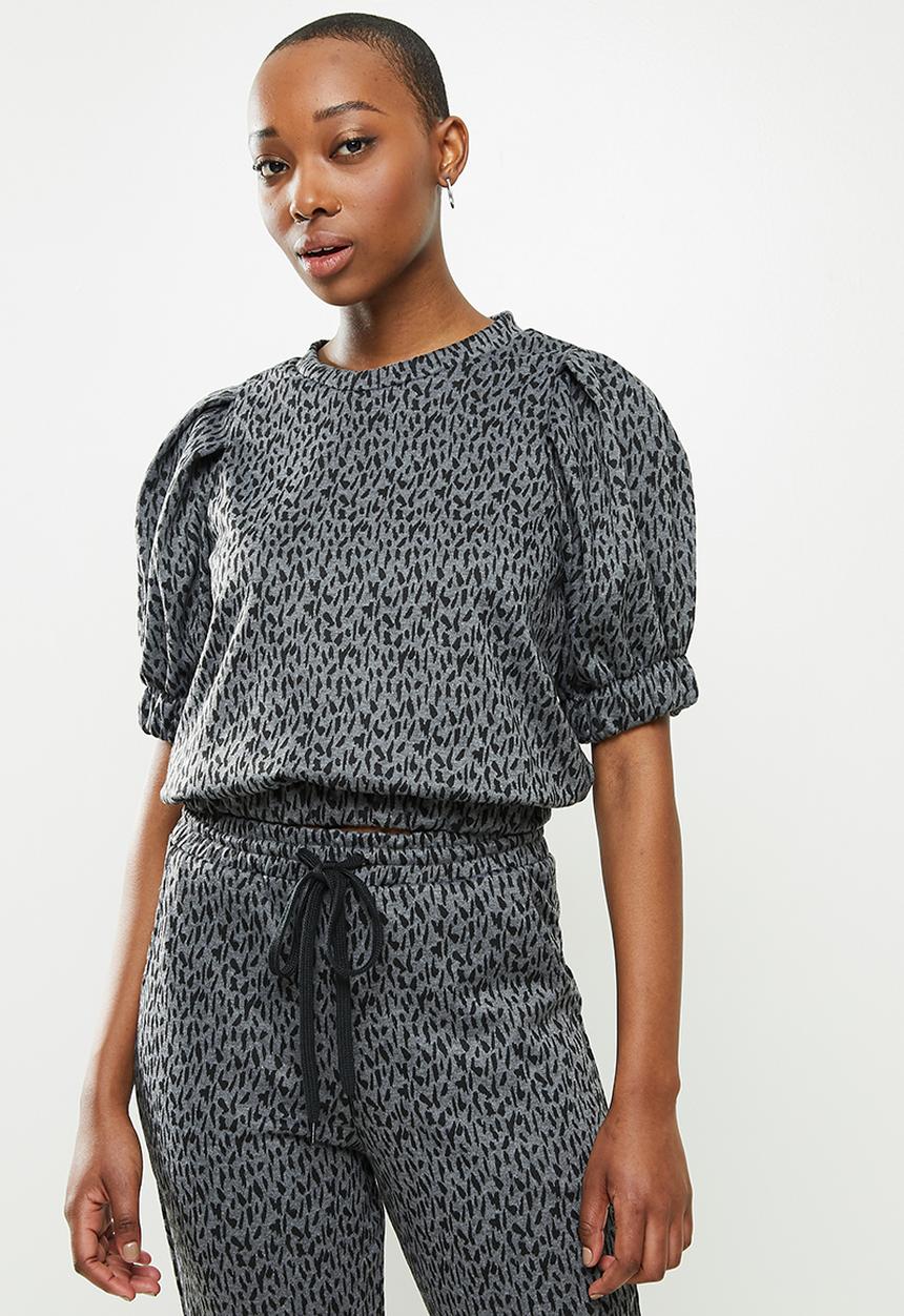 Me&B - Animal elasticated jacquard hem top - charcoal 