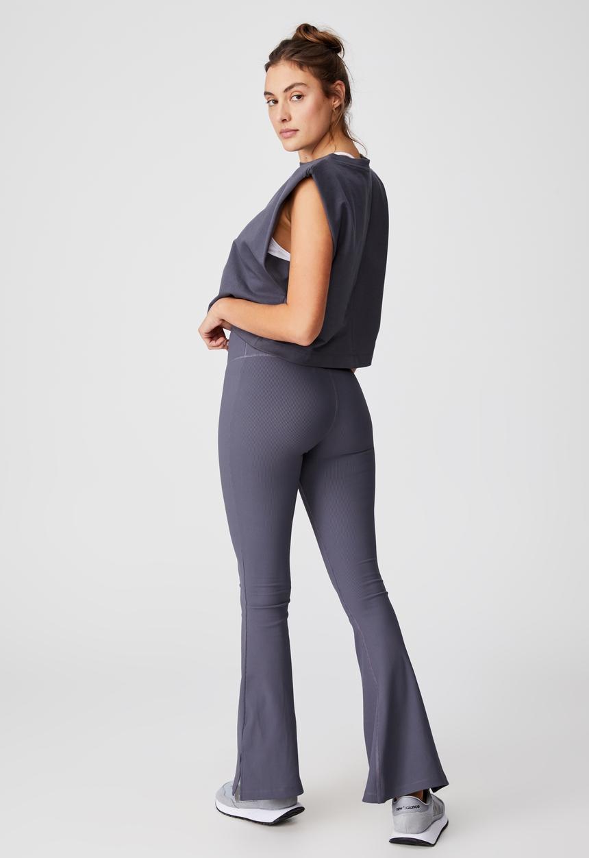Cotton On - Padded shoulder fleece tank - pewter grey