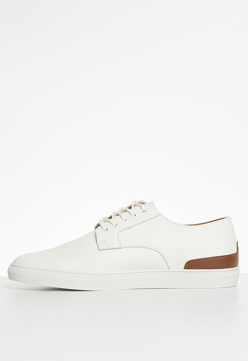 Steve Madden - Colt - white