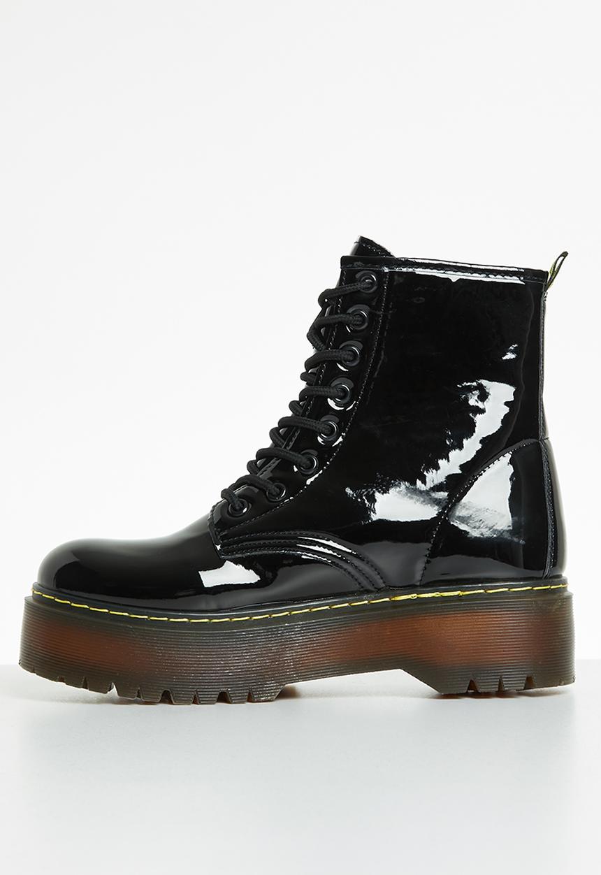 Jada - Flatform chunky lace-up boot - black
