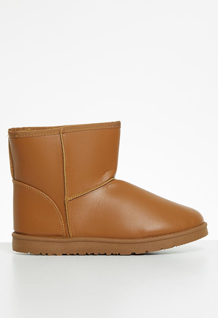 Jada - Piping detail slipper boot - tan
