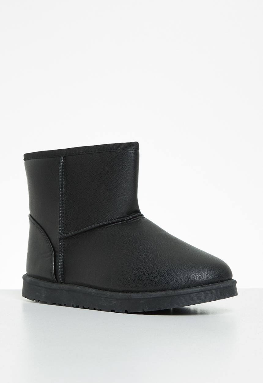 Jada - Piping detail slipper boot - black