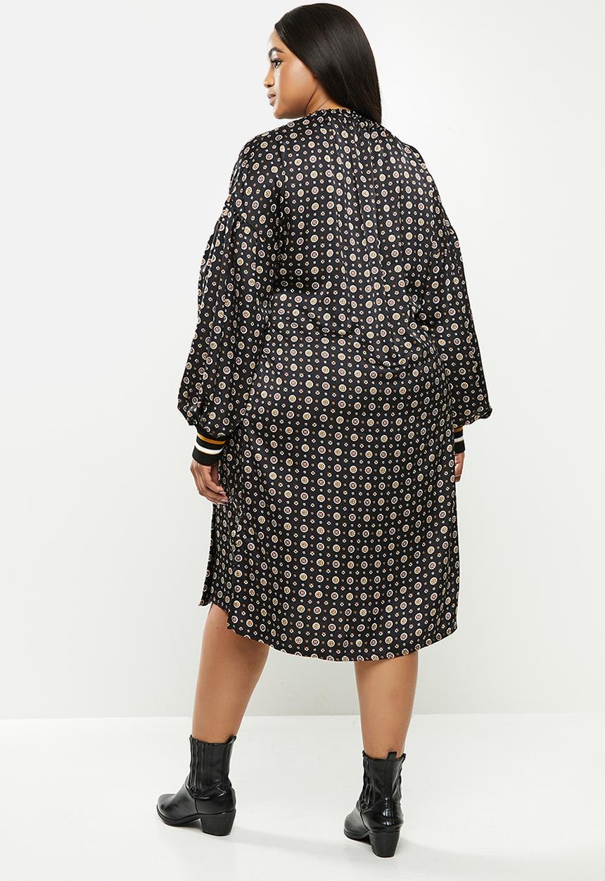 Me&B - Plus foulard bellow sleeve dress with tie front detail - black & brown