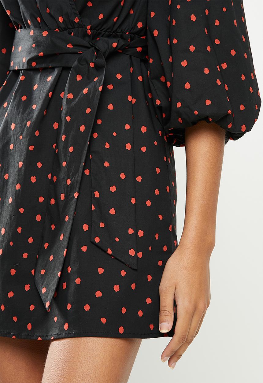 Glamorous - Vneck volume sleeve dress- black