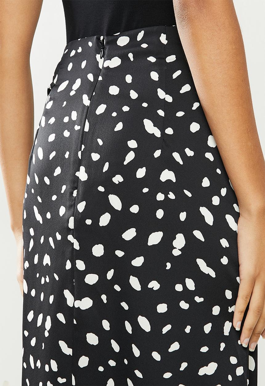 Vero Moda - Calina highwaist tie skirt - black