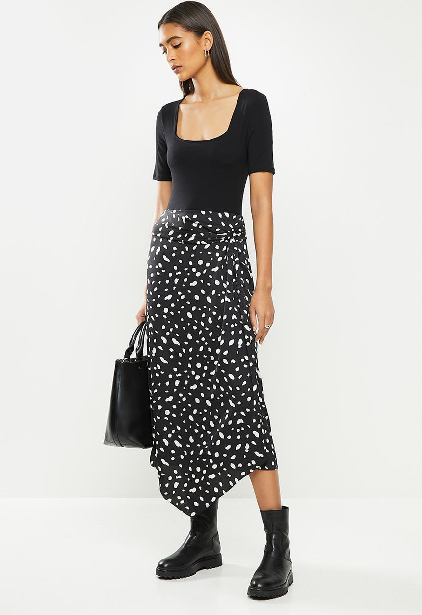Vero Moda - Calina highwaist tie skirt - black