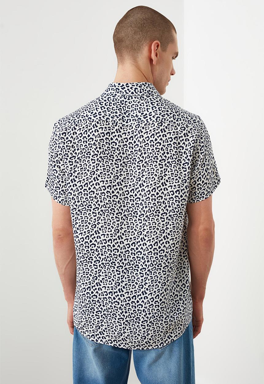 Trendyol - Animal print short sleeve shirt - black & white 