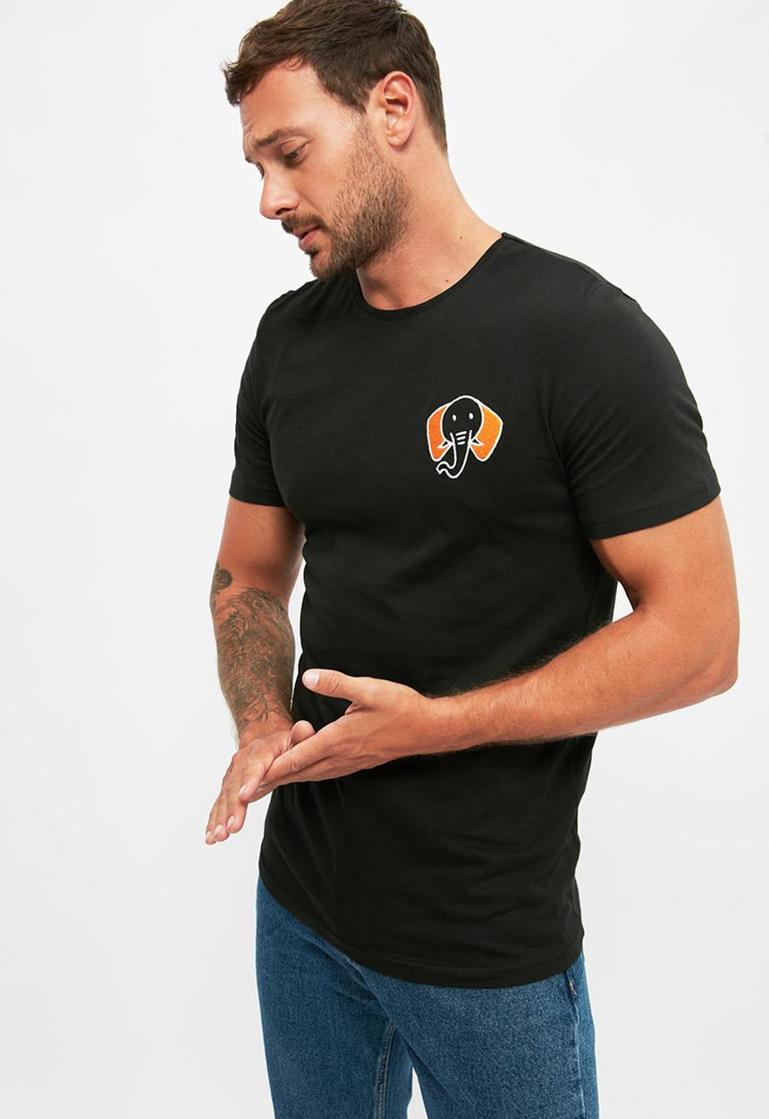 Trendyol - Chest graphic short sleeve tee - black
