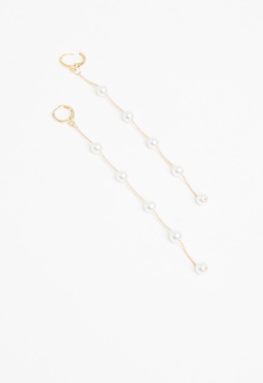 Superbalist - Aurora faux pearl earrings- gold & cream