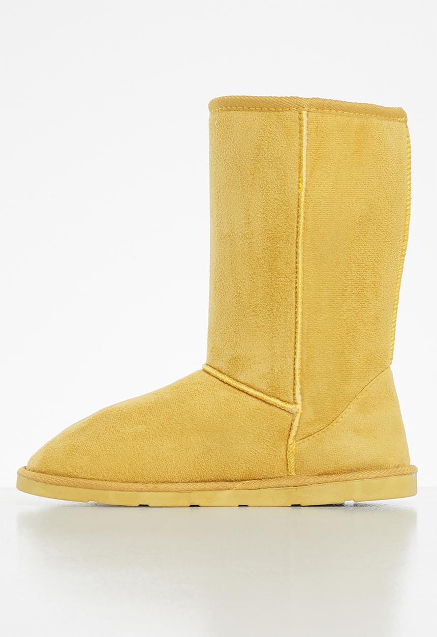dailyfriday - Cas boot - mustard