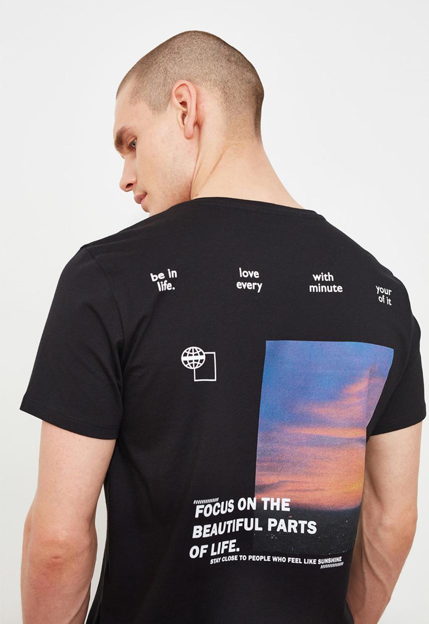 Trendyol - Back print short sleeve tee - black