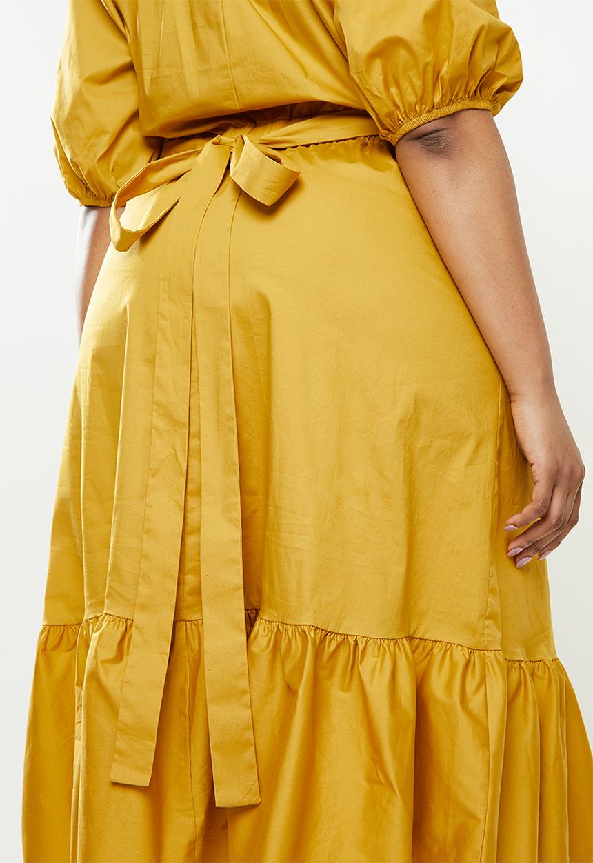 Me&B - Plus the tori dress - yellow