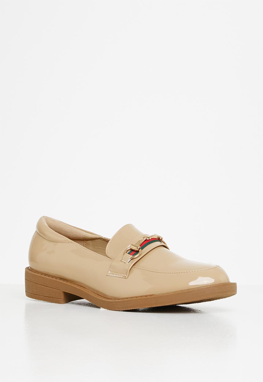Jada - Chain detail loafer - beige
