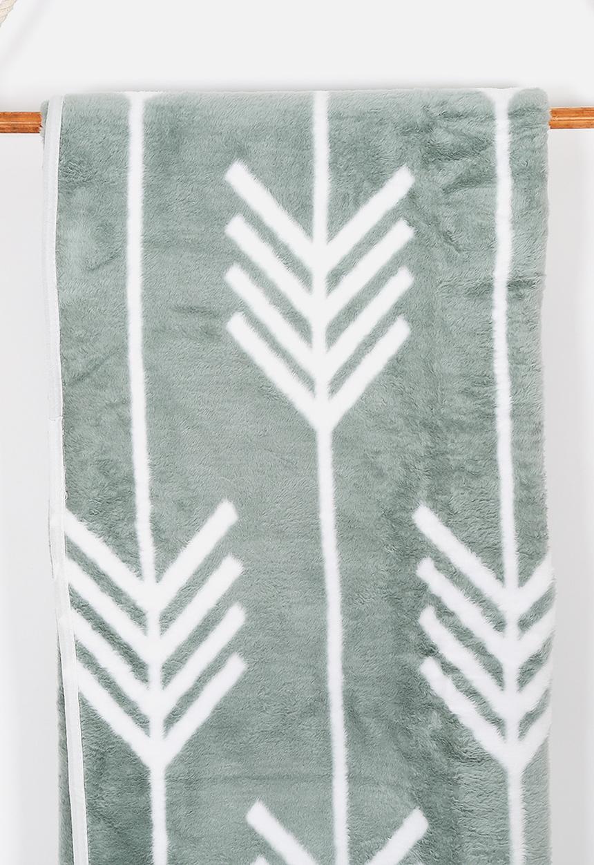 Hertex Fabrics - Arrows Throw