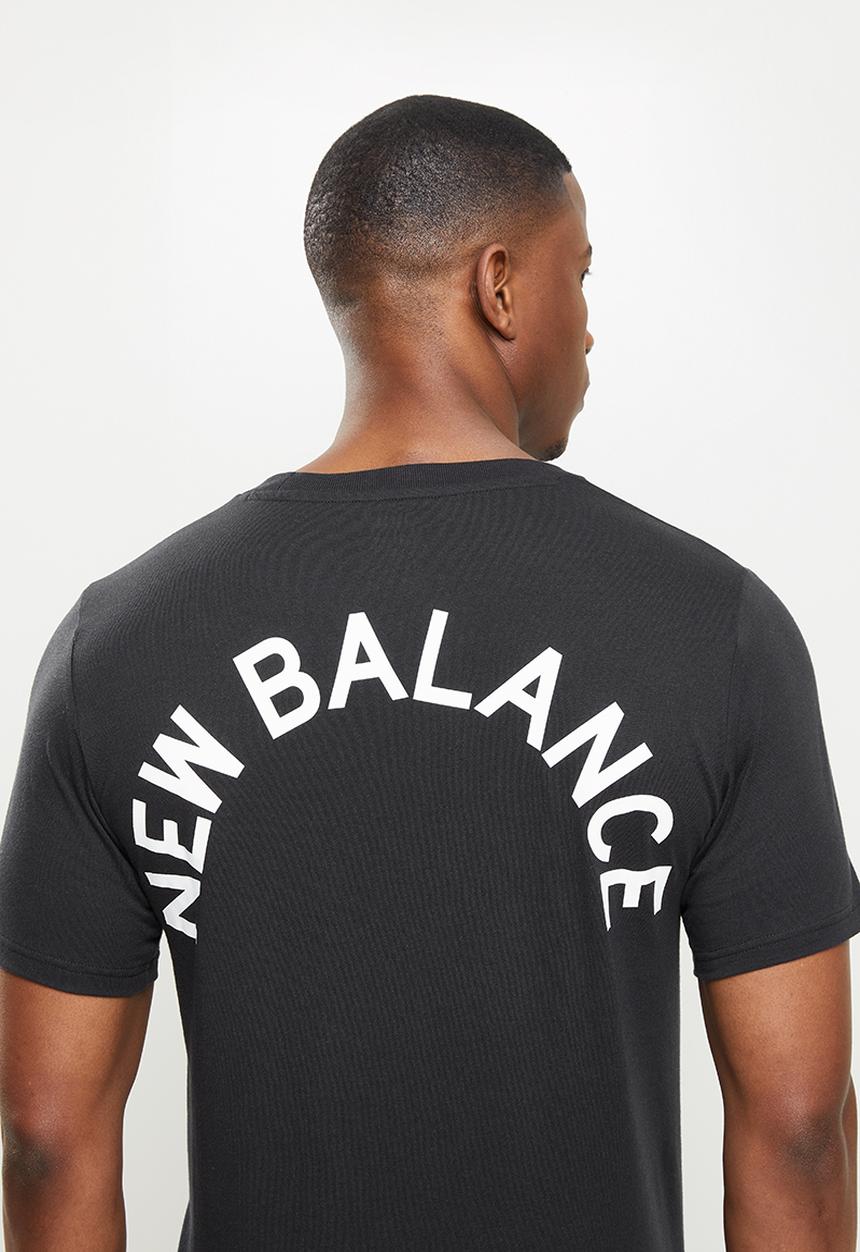 New Balance  - New Balance classics arch tee - black