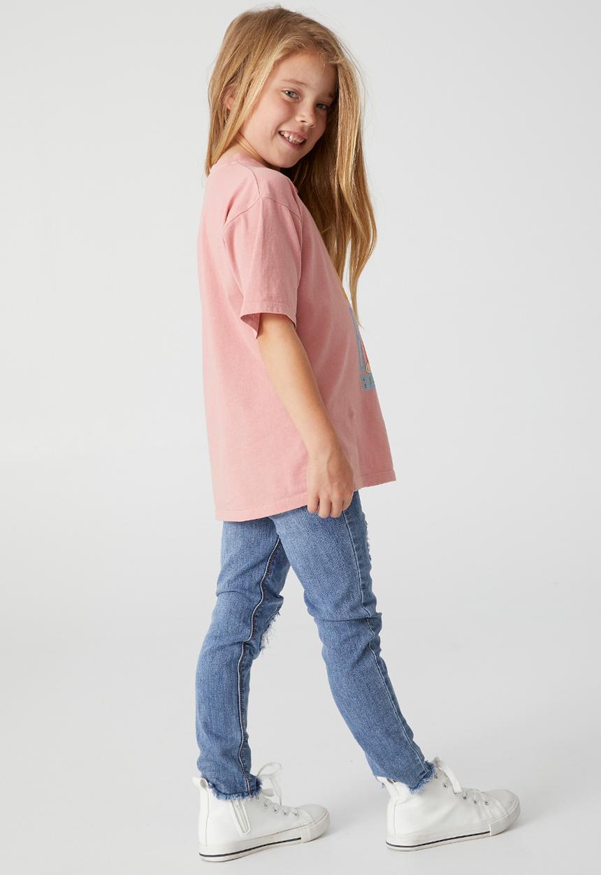Cotton On - License drop shoulder short sleeve tee - lcn wb lola bunny/musk rose wash