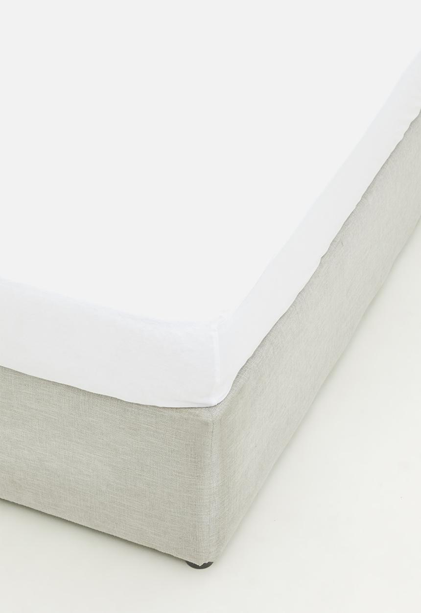 T-shirt Bed Co. - T-shirt cotton fitted sheet set - scandinavian white
