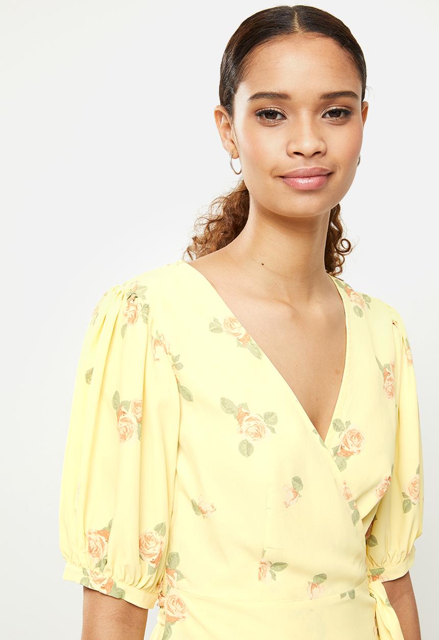 Glamorous - V-neck wrap mid dress - yellow